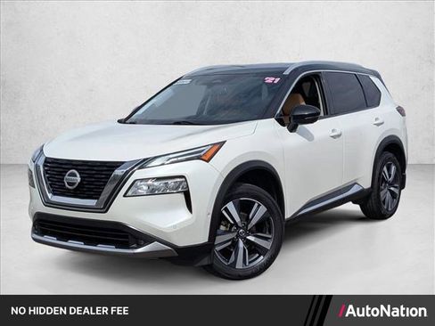 Used 2021 Nissan Rogue Platinum FWD image 1