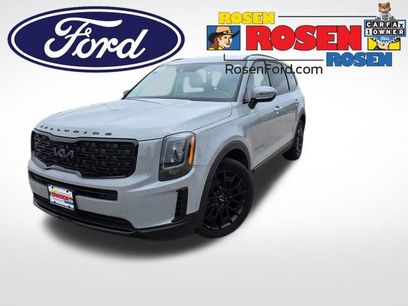 Used 2022 Kia Telluride EX w/ EX Premium Package