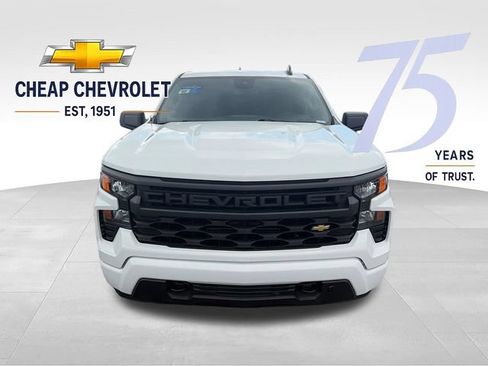 Used 2024 Chevrolet Silverado 1500 Custom AWD/4WD image 8
