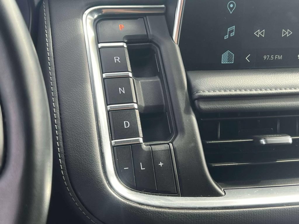 Used 2023 Chevrolet Tahoe LT w/ LT Signature Plus Package AWD/4WD image 29