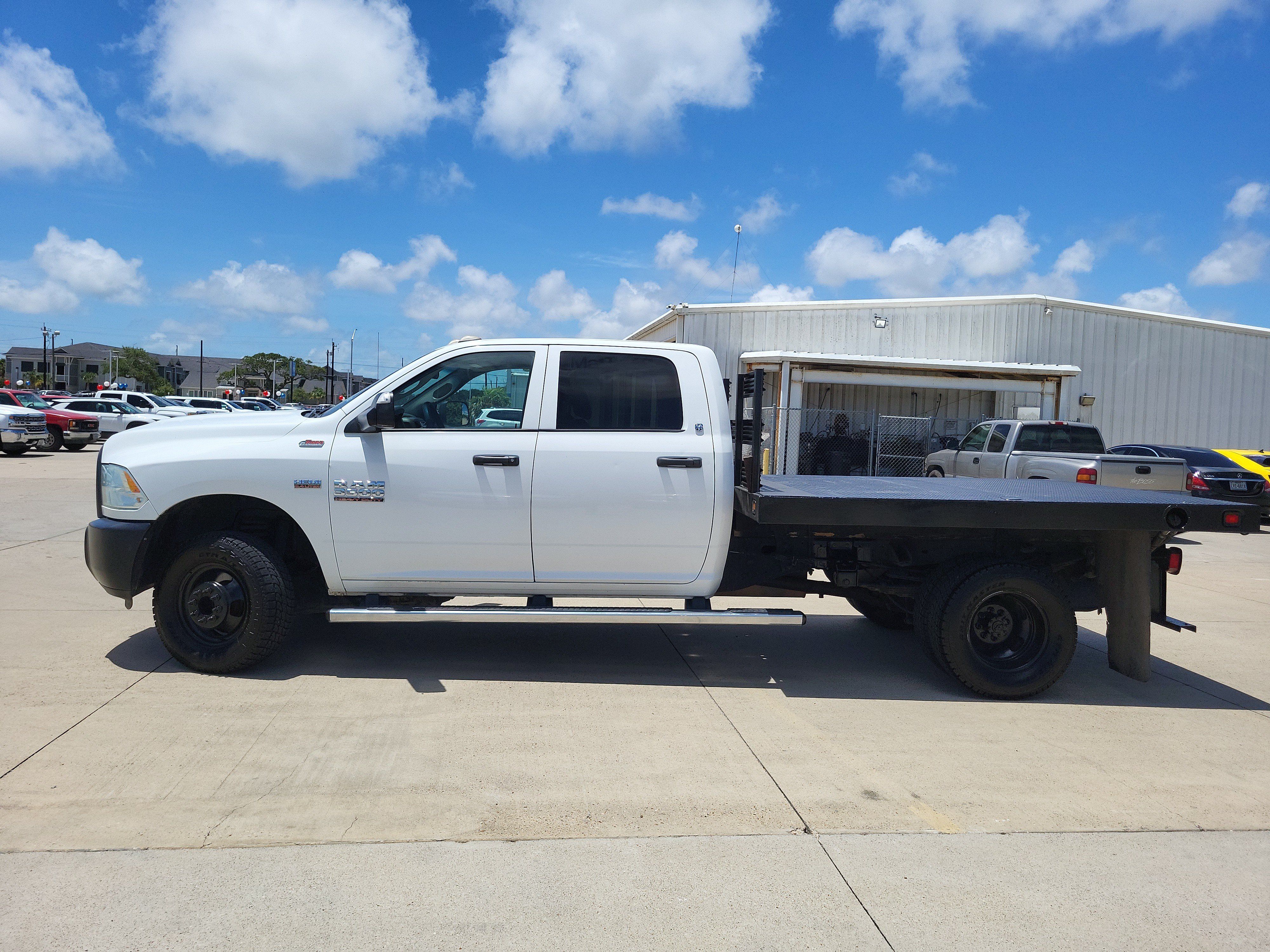 Used 2018 RAM 3500 Tradesman RWD image 8