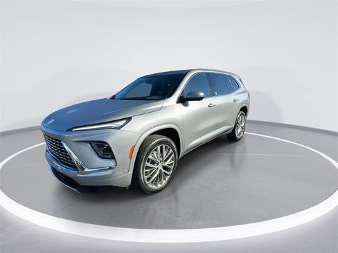 New 2026 Buick Enclave Avenir w/ Super Cruise Package image 4