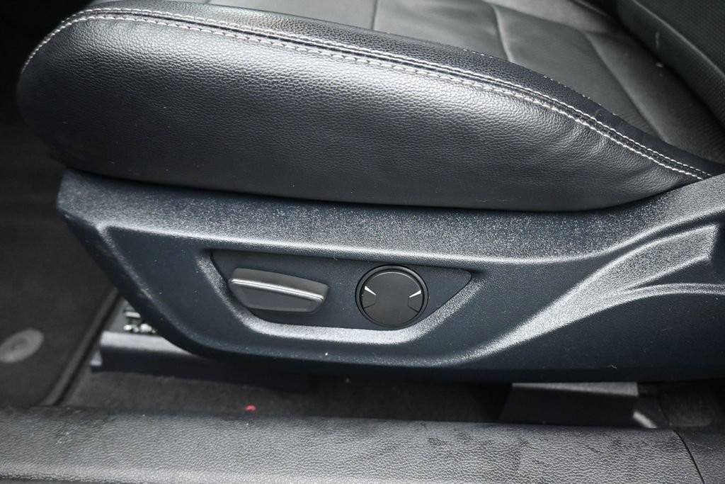 Used 2021 Ford Mustang GT Premium w/ Black Accent Package RWD image 12