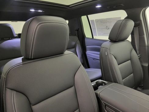 New 2026 Chevrolet Traverse LT w/ Sun and Wheel Package image 39