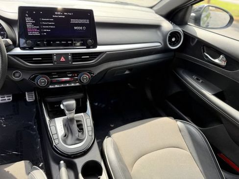 Certified 2023 Kia Forte GT-Line FWD image 16