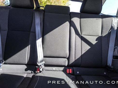 Used 2025 Subaru Outback Premium image 43