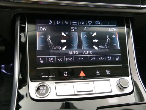 Used 2023 Audi Q8 Prestige w/ Prestige Package AWD/4WD image 21
