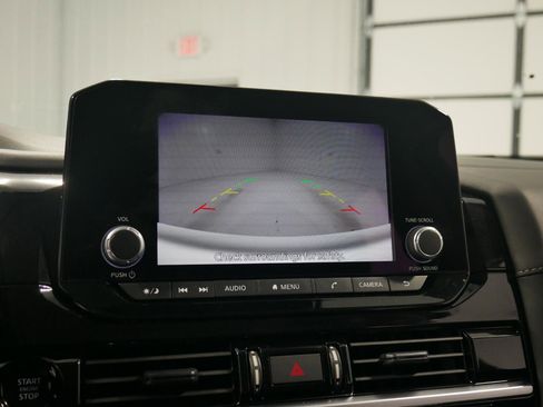 New 2025 Nissan Pathfinder SV w/ Cargo Package image 23