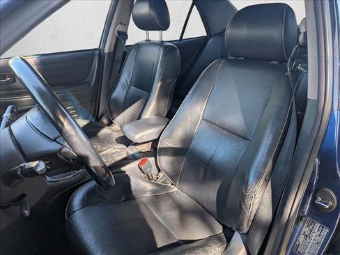 Used 2002 Lexus IS 300 image 15