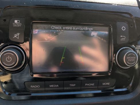 Used 2021 RAM ProMaster 2500 image 24