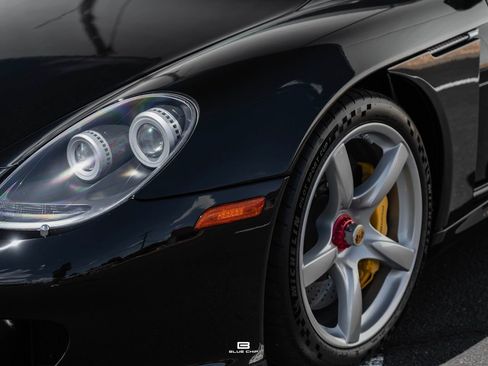 Used 2005 Porsche Carrera GT RWD image 14