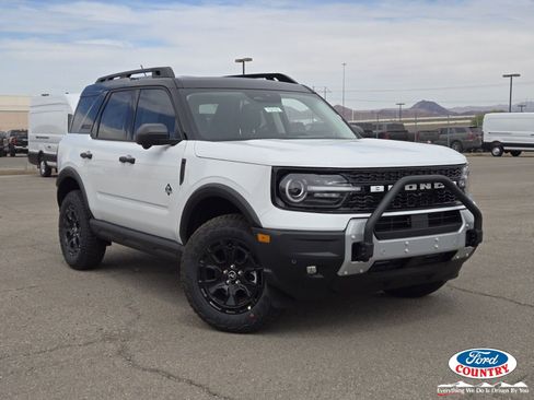 New 2026 Ford Bronco Sport Outer Banks w/ Sasquatch Outer Banks Package AWD/4WD image 1