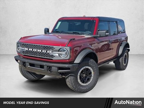 New 2025 Ford Bronco Badlands image 1