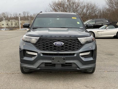 Used 2022 Ford Explorer ST-Line w/ Class IV Trailer Tow Package image 2