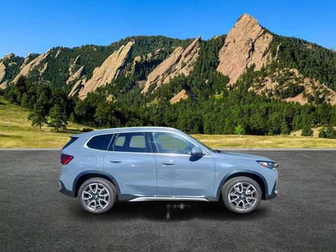 Used 2025 BMW X1 xDrive28i w/ Premium Package AWD/4WD image 2
