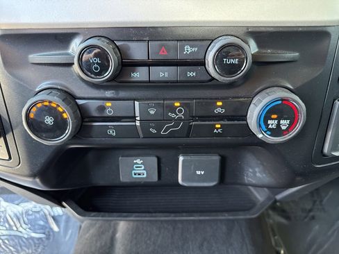 Used 2025 Ford F250 XLT AWD/4WD image 14