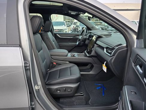 New 2026 GMC Acadia Elevation w/ Black Edition AWD/4WD image 36
