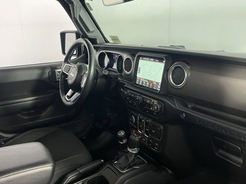 Used 2023 Jeep Wrangler Unlimited Rubicon 4xe w/ Steel Bumper Group image 31