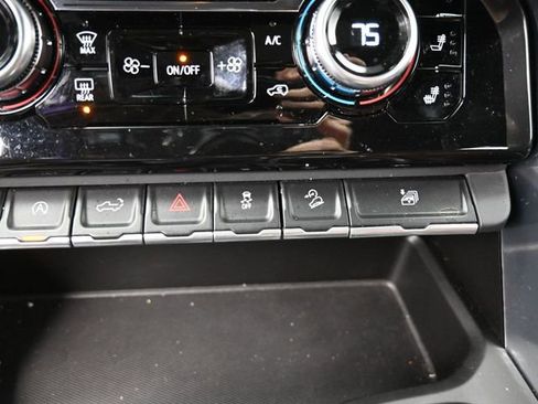 Used 2023 GMC Sierra 1500 Denali Ultimate image 36