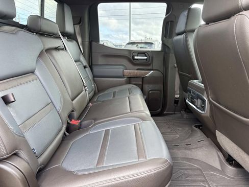 Used 2021 GMC Sierra 1500 Denali w/ Denali Ultimate Package image 11