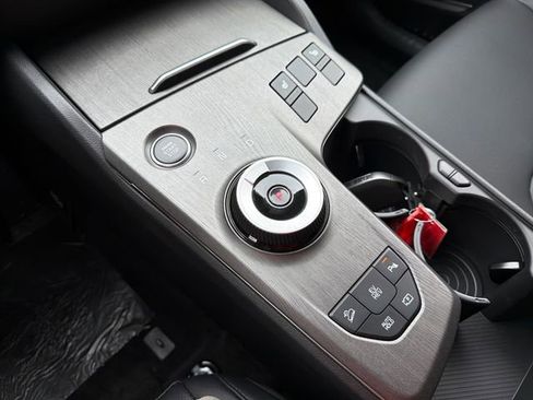 New 2026 Kia Sportage X-Line AWD/4WD image 15