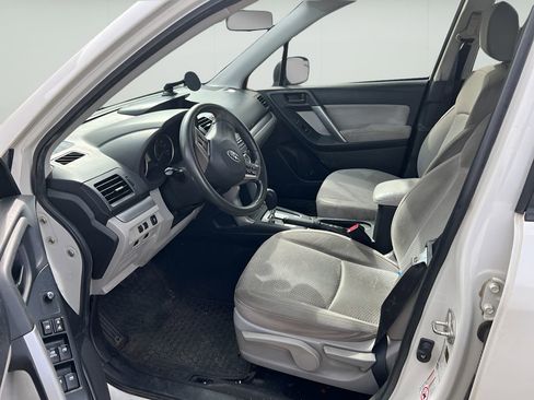 Used 2015 Subaru Forester 2.5i w/ Alloy Wheel Package image 11