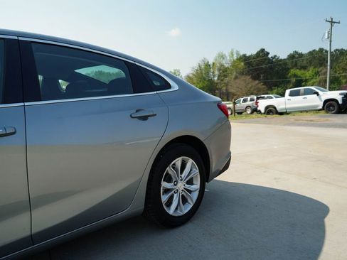 Used 2024 Chevrolet Malibu LT image 16