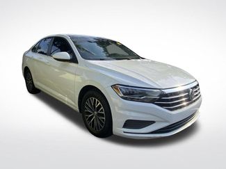Used 2019 Volkswagen Jetta SE FWD video 1