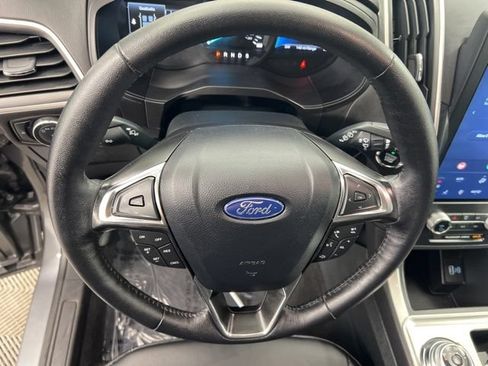 Used 2024 Ford Edge SEL AWD/4WD image 19