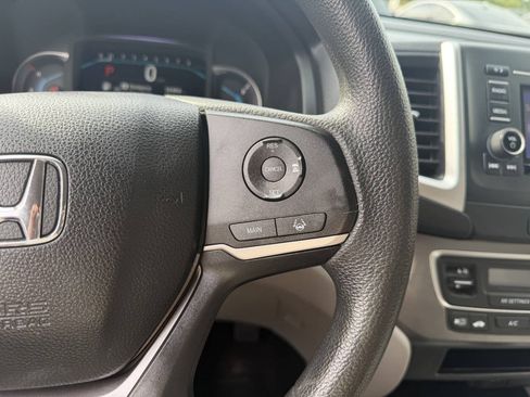 Used 2019 Honda Pilot LX image 36