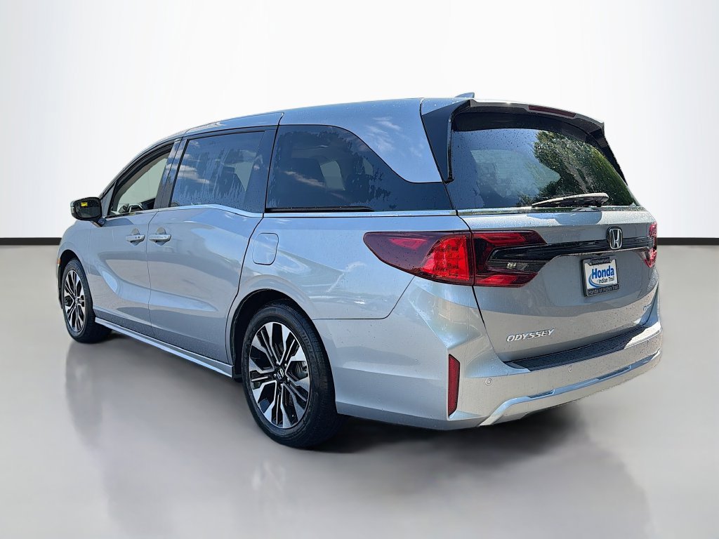 New 2026 Honda Odyssey Elite image 8