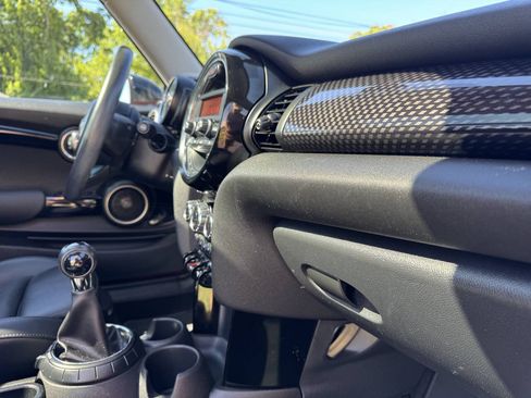 Used 2015 MINI Cooper S FWD image 25