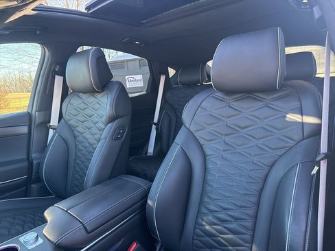 Certified 2025 Genesis GV80 3.5T image 9