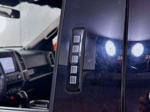 Used 2019 Ford F150 Raptor w/ Equipment Group 802A Luxury image 8