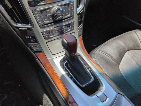 Used 2013 Cadillac CTS Premium RWD image 18