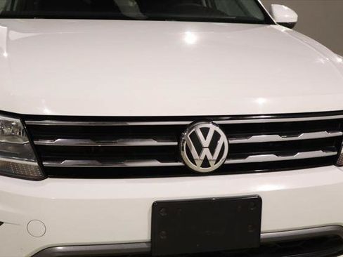 Used 2021 Volkswagen Tiguan S FWD image 14