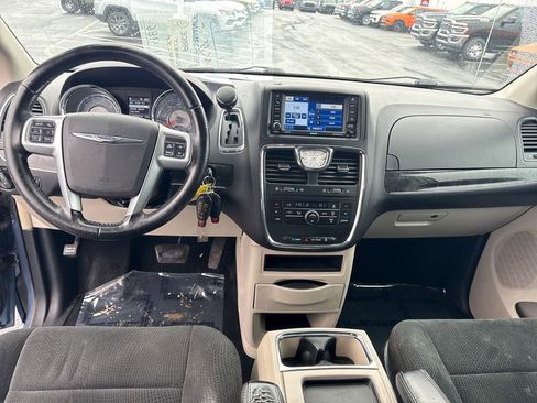 Used 2012 Chrysler Town & Country Touring w/ Entertainment Group #1 image 16