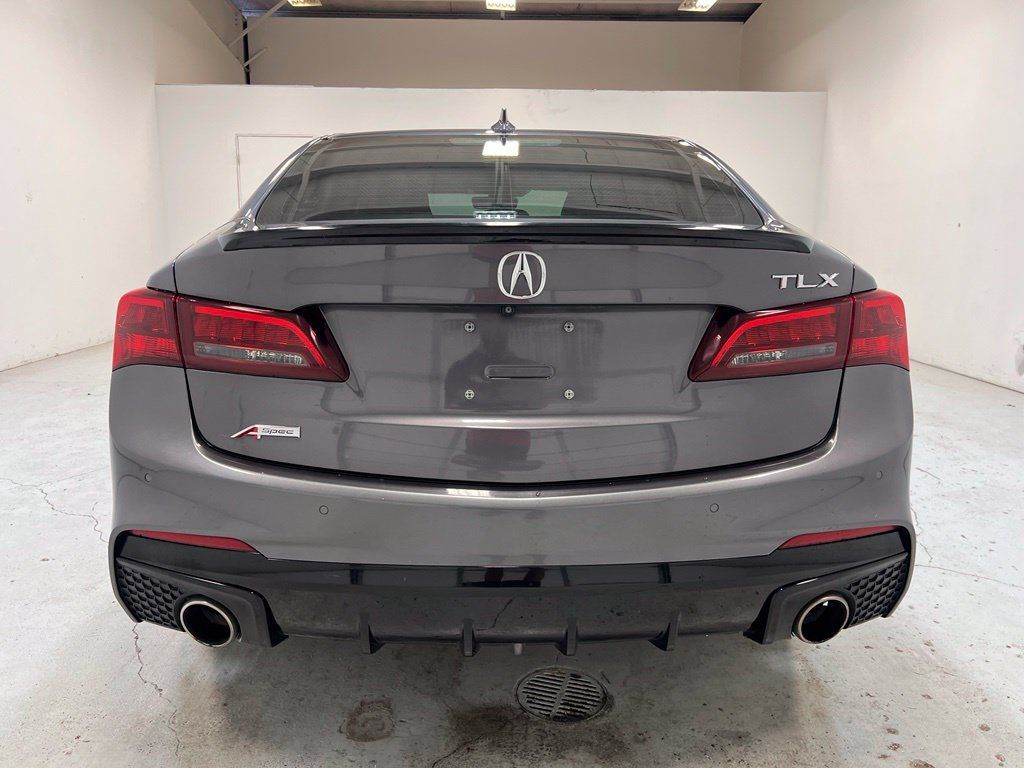 Used 2019 Acura TLX w/ Technology & A-SPEC Package FWD image 9