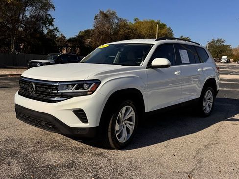 Used 2021 Volkswagen Atlas SE image 3