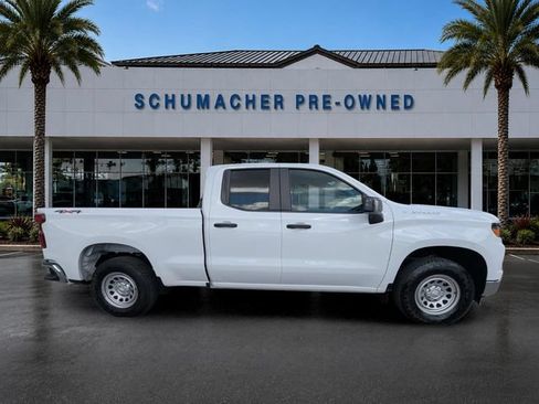 Used 2025 Chevrolet Silverado 1500 W/T w/ WT Value Package AWD/4WD image 8