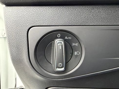 Used 2024 Volkswagen Tiguan Wolfsburg Edition image 18