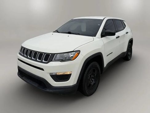 Used 2018 Jeep Compass Sport FWD image 3
