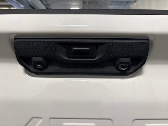 Used 2024 Chevrolet Silverado 2500 LT w/ Convenience Package AWD/4WD image 35