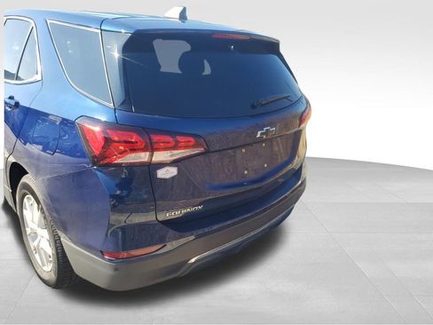 Used 2022 Chevrolet Equinox LT image 4