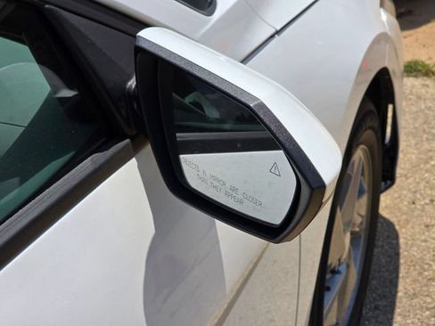 Used 2024 Hyundai Elantra SE FWD image 7