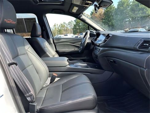 Used 2025 Honda Ridgeline TrailSport+ image 27