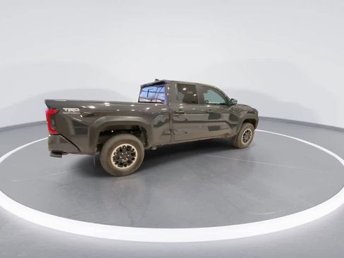 Certified 2024 Toyota Tacoma TRD Off-Road w/ TRD Off Road Premium Package image 8