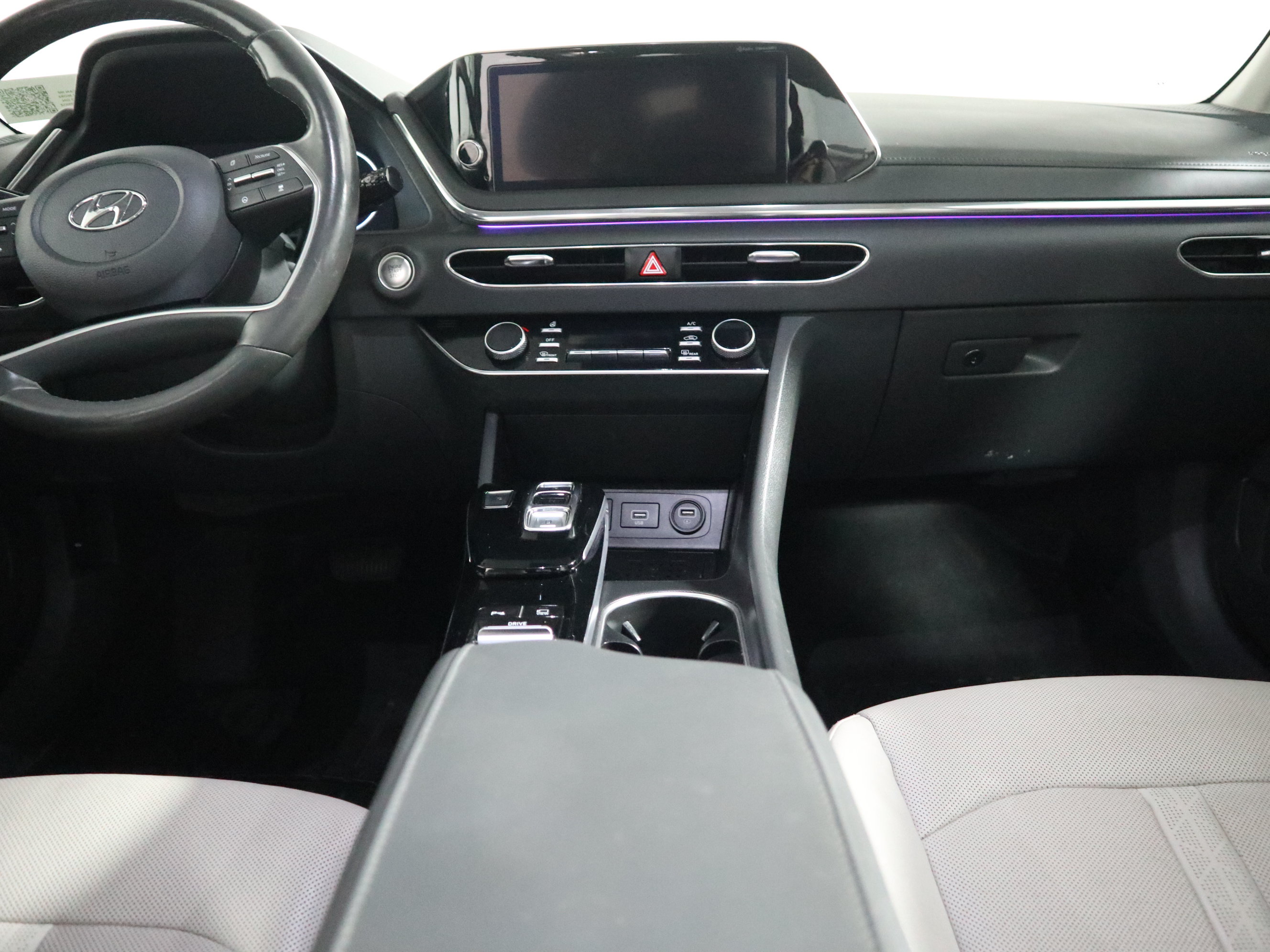 Used 2022 Hyundai Sonata Limited FWD image 13