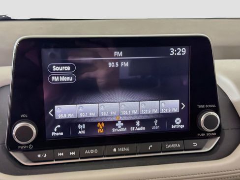 Used 2023 Nissan Rogue SV AWD/4WD image 21