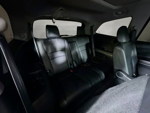 Used 2020 Honda Pilot Elite image 38